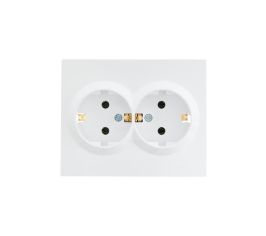 Розетка с заземлением стандарта SCHUKO